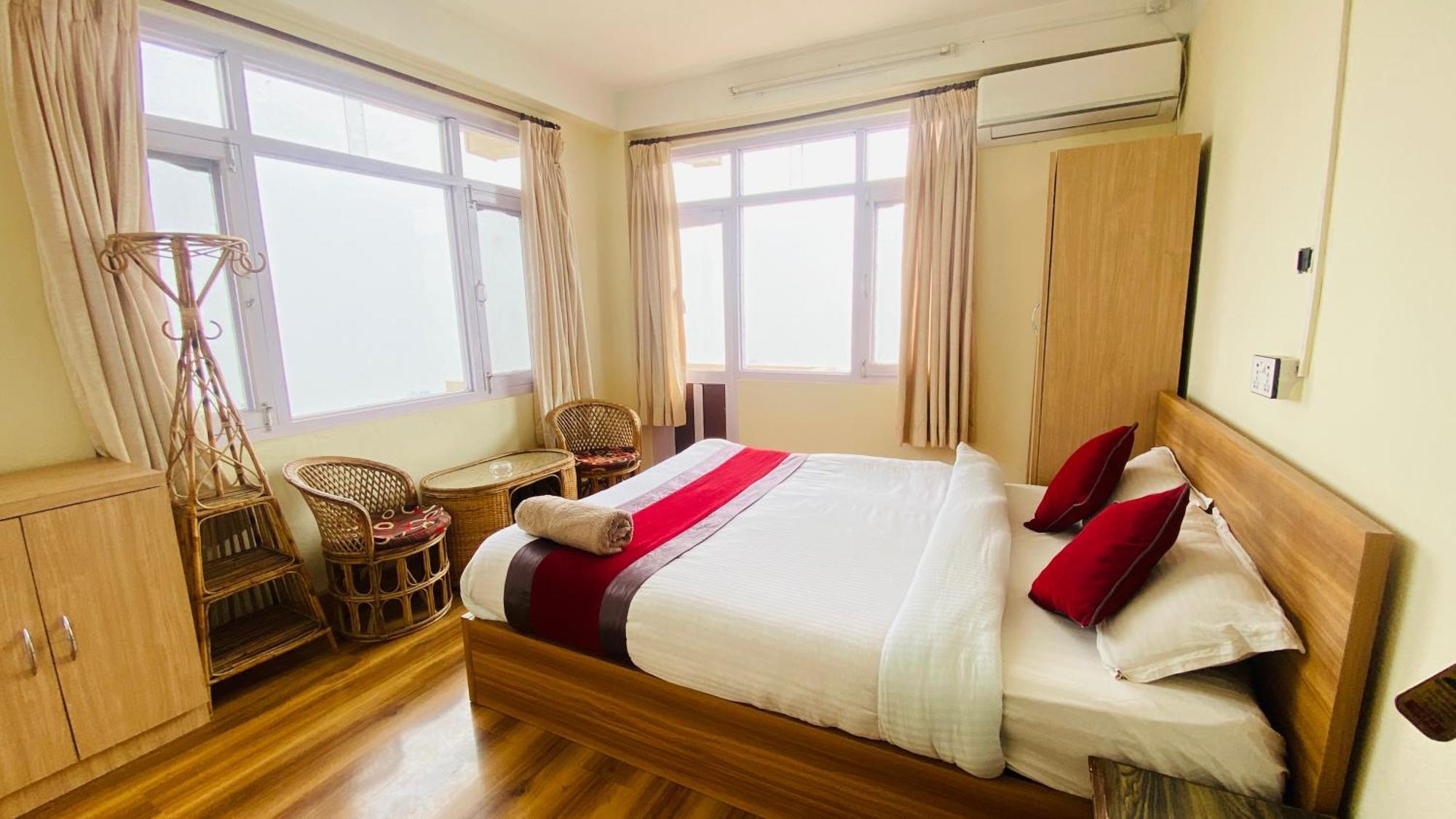 Himalayan Sunrise Hotel Dhulikhel Luaran gambar